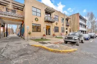 The Juliette Loft: Historic Charm Meets Modern Comfort in Downtown Kingsport