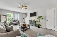 Southern Charm Meets City Comfort
