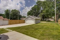 Brand NEW Spacious 5-bedroom house in awesome Springfield near MSU and Mercy