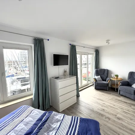 Apartment directly in the city marina / yacht harbor with a fantastic view also with dog
