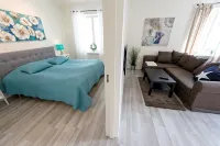 Townhouse Apartments