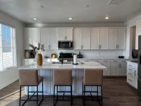 Beautiful home near Thanksgiving Point. Views of Utah Lake, sunrise and sunset