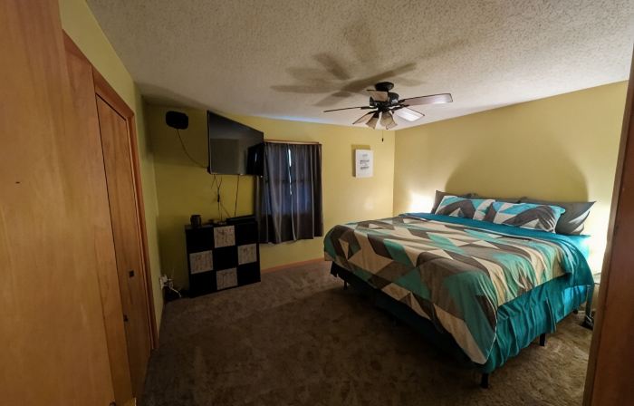 Newly updated and cozy home!  Located near downtown!