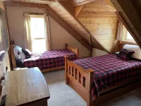 ^^PeakViewCabin, Amazing Views w/ Hot Tub 5 min from town-Peaceful and QUIET - 露台