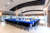InHouse Select Hacienda Tres Rios - 4-Star