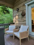 Romantic Cottage Getaway, tucked peacefully in the woods - 4 estrellas