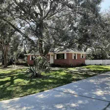 Relaxing 3 BR home close to Water, NAS, Perdido