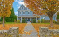5Br w/ Heated Pool Near Beaches & Newport - 4-Star