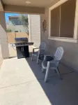 Cozy Casa Bliss: 3 Bedroom Desert Home - 홈스테이