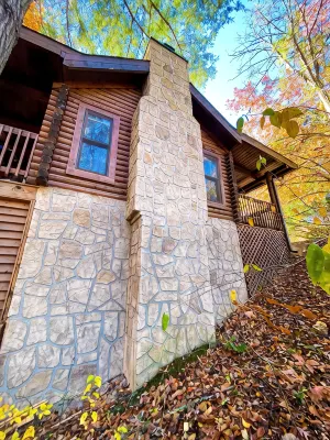 2Mi to Dollywood • Arcade Games • 3Br • Smarttvs • HotTub • BBQ • Easy Access! - シャレー