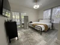 Ocala Oasis: Mother in Law Suite + Pet Friendly - Bungalows