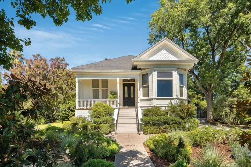Stoddard House ~ Walk to Downtown Napa - บังกะโล