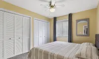 Cozy Canadian Lakes Cottage - Gym