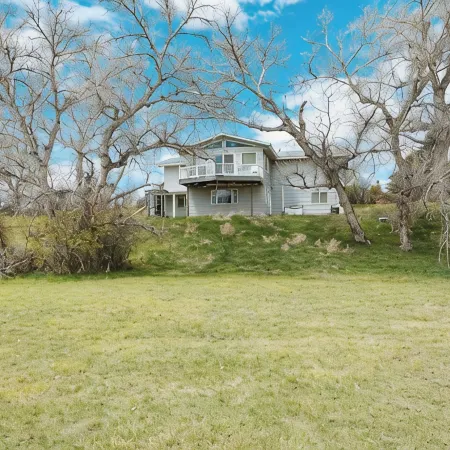Cascade Home on the Missouri- Fishing Retreat