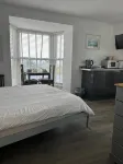 Duporth Guest House - Beach