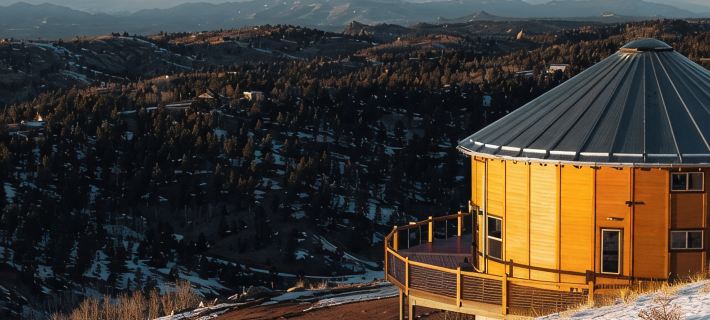 Luxury Off-Grid Yurt: Hot Tub, Epic Views, WiFi, 10 Mins from Cripple Creek! Hotels in Teller County