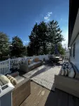 Alexandria VA Spacious, Family-Friendly 5Br Home Near DC - Wifi