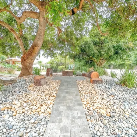 Mid-Century Modern Oasis in La Jolla Shores: Steps to Beach, Fun for Families!