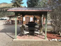 Grandview Cabins & RV Resort - Pet friendly