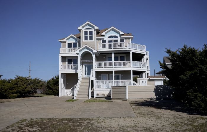 Foster Your Dreams Rodanthe Ocean & Sound Views, Pool, Hot Tub, Game Room