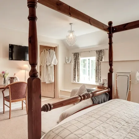 The Lordleaze Hotel And Restaurant Hotel a Chard