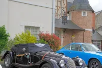 Relais des Trois Châteaux Hôtel-Restaurant - Teritoria - Parkering