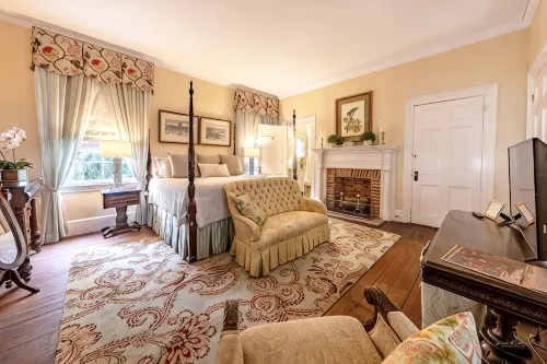 Linden - A Historic Bed and Breakfast - Bed and Breakfast