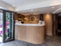 Alishan Shermuh International Tourist Hotel - Inns
