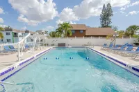 Twins Inn & Apartments - Beach