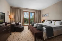 ฮอลิเดย์ อินน์ รีสอร์ต วอร์ซอ โยเซฟูฟ บาย IHG - ที่มีสปา