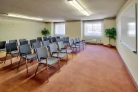 Western Skies Inn & Suites