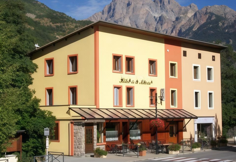 hotel overview picture