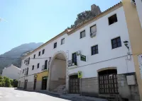 Apartamentos San Pedro Hôtels à : Arroyo Frio