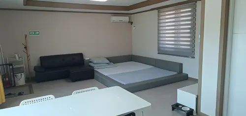 Taean Raon Pet Pension