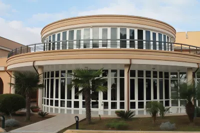 Hotel Minerva Các khách sạn gần Diga di Punta Riso
