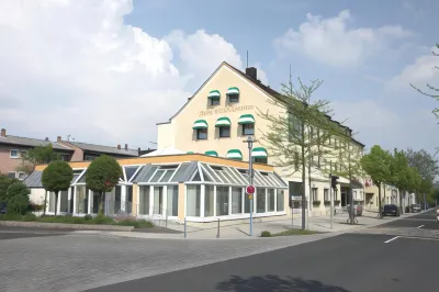 Zum Kirschbaum Hotels in Estenfeld
