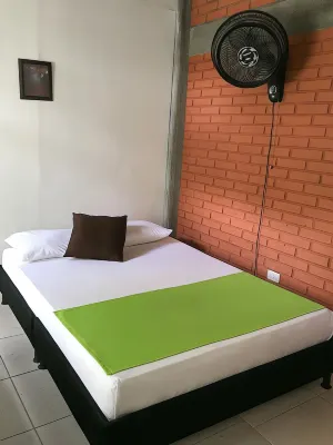 Room with 2 Double Beds Number 14