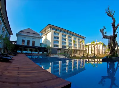 Harris Hotel & Conventions Malang Hotel dekat Masjid Ibnu Sina