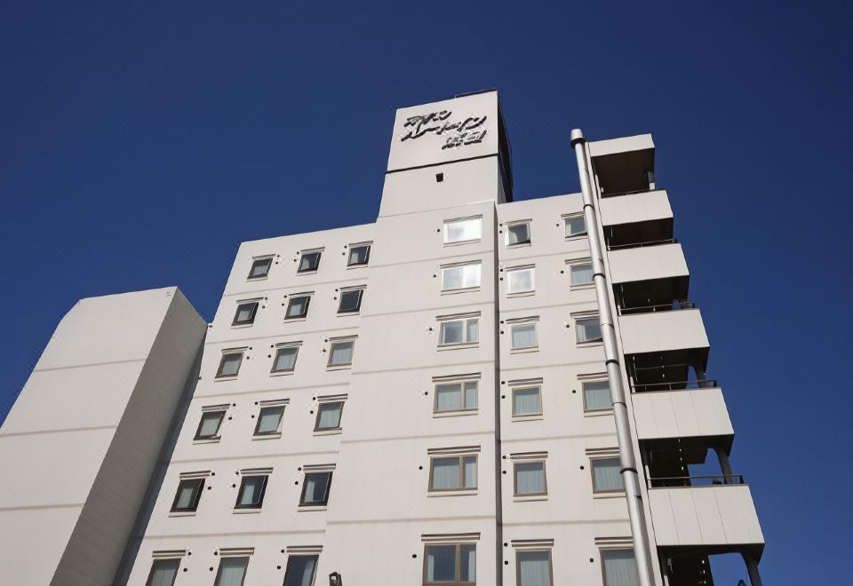 Hotel Route-Inn Takasaki Eki Nishiguchi - Housity