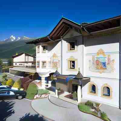 Alpeiner - Nature Resort Tirol Hotel Exterior