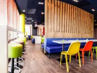 Hôtel ibis budget Archamps Porte de Genève Hôtels à : Saint-Julien-en-Genevois