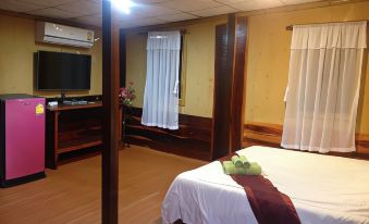 Jidapa Resort - Housity