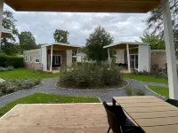 Tiny Cottage Hottub 2+2 Hotel di Dordrecht