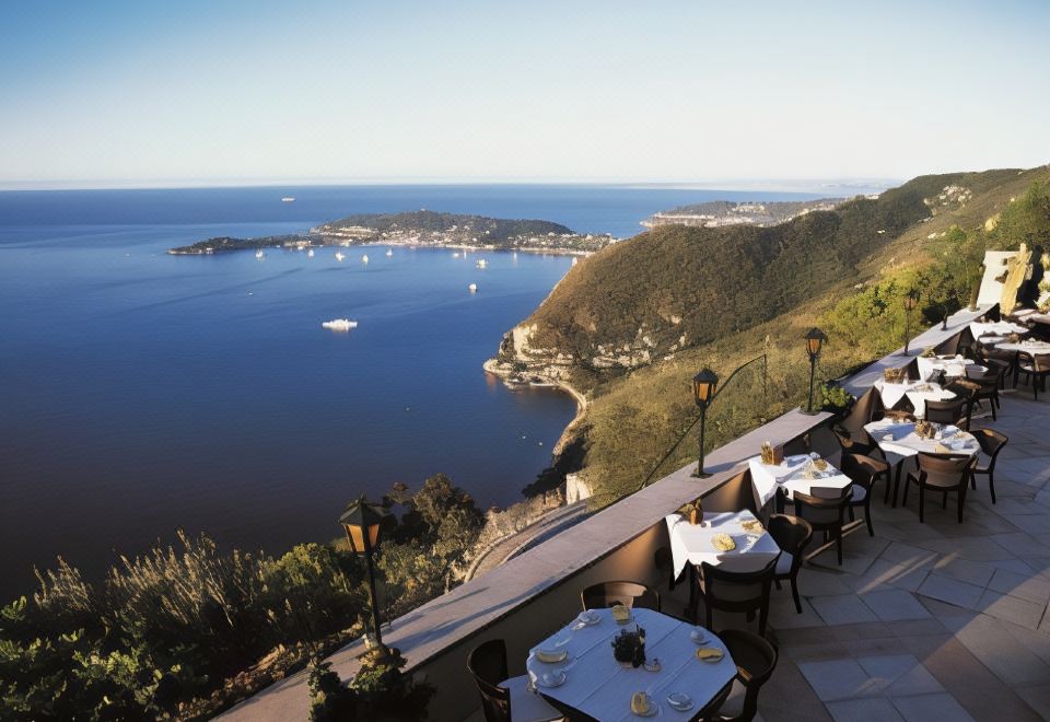 에즈의 아름다운 풍경