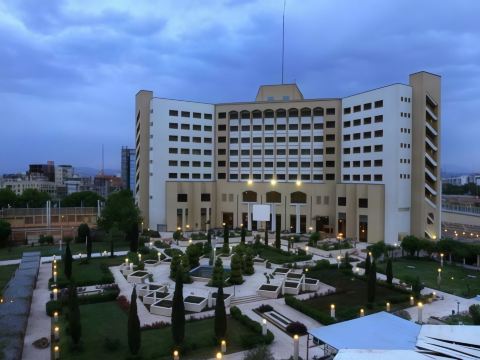 Pars Hotel Kerman