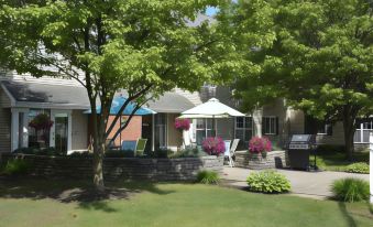 Cresthill Suites Syracuse