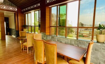 Hotel Suryadev