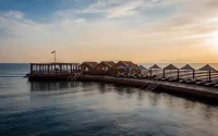 Golden Beach Resort & Spa فنادق في Akyarlar Mahallesi