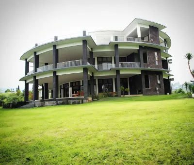 Zapa Hill Villa Hoteller i Gunungsari