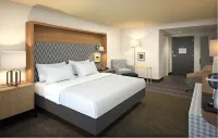 Holiday Inn & Suites Bothell Hotels near Red Brick Road Park